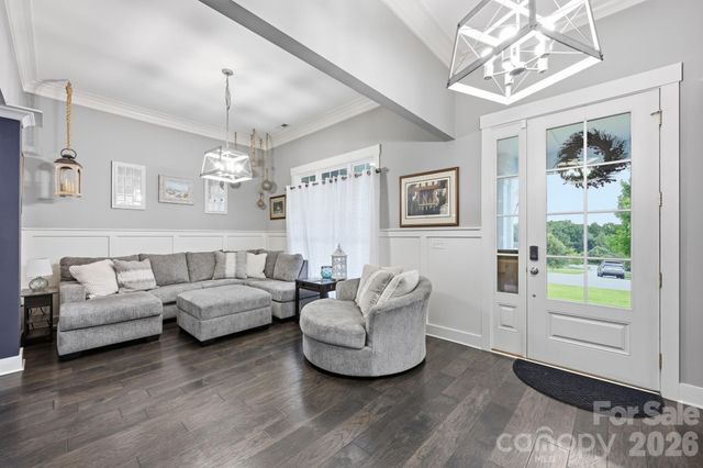 6957 Pin Oaks Drive, Denver, NC 28037