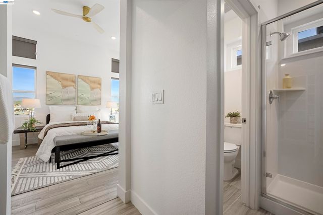 5767 Iron Horse Pkwy D, Dublin, CA 94568