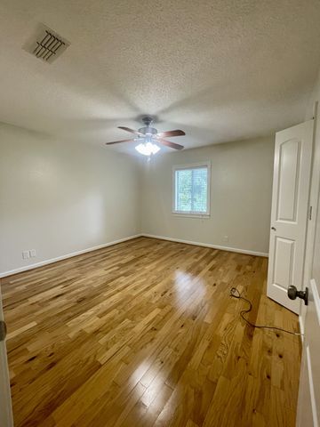 21 Vaughns Gap Rd 28 B, Nashville, TN 37205