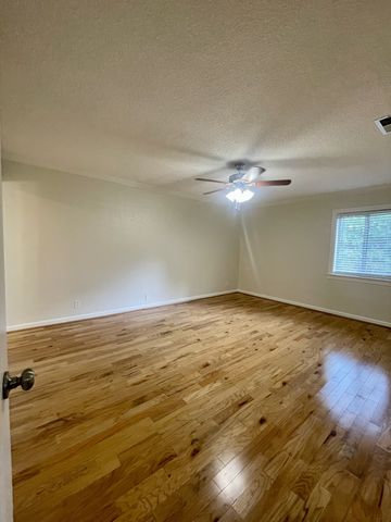 21 Vaughns Gap Rd 28 B, Nashville, TN 37205