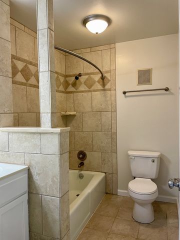 21 Vaughns Gap Rd 28 B, Nashville, TN 37205