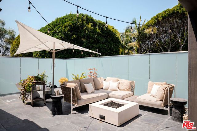 732 Huntley Drive 1, West Hollywood, CA 90069