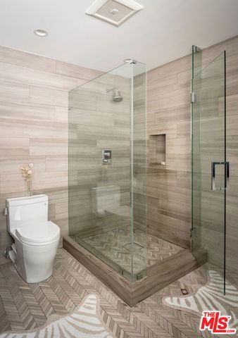732 Huntley Drive 1, West Hollywood, CA 90069