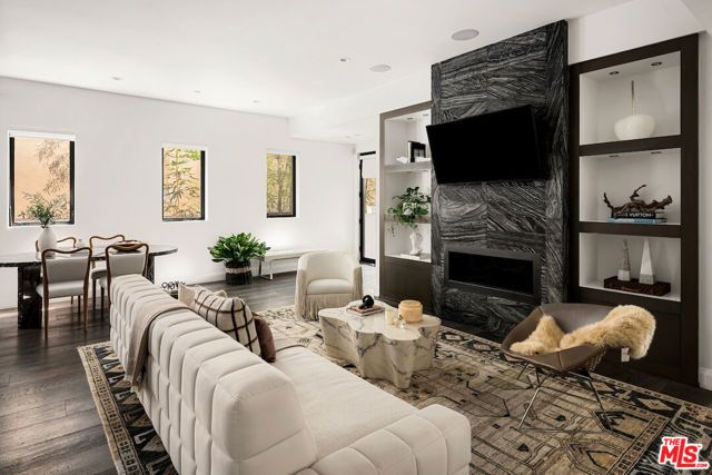 732 Huntley Drive 1, West Hollywood, CA 90069