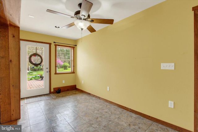 1250 NEW RD, Orrtanna, PA 17353