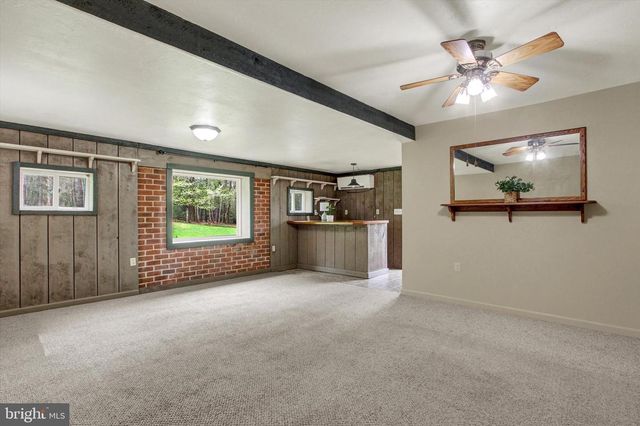 1250 NEW RD, Orrtanna, PA 17353