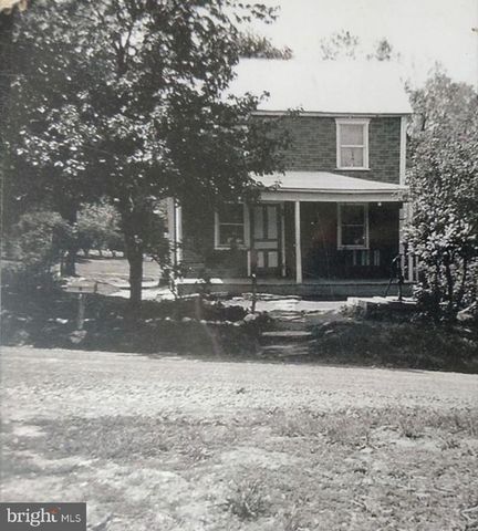 1250 NEW RD, Orrtanna, PA 17353