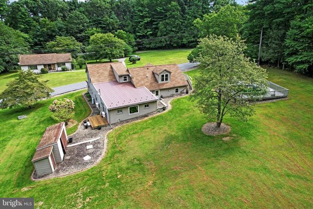 1250 NEW RD, Orrtanna, PA 17353