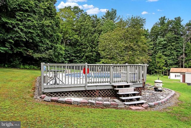 1250 NEW RD, Orrtanna, PA 17353