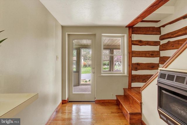1250 NEW RD, Orrtanna, PA 17353