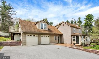 1250 NEW RD, Orrtanna, PA 17353