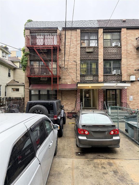 8909 170th Street, Jamaica, NY 11432