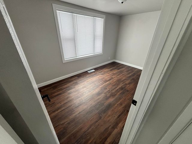 121-123 Parkview Avenue, La Porte, IN 46350