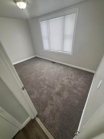 121-123 Parkview Avenue, La Porte, IN 46350