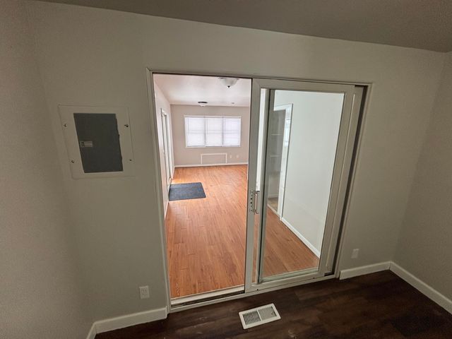 121-123 Parkview Avenue, La Porte, IN 46350