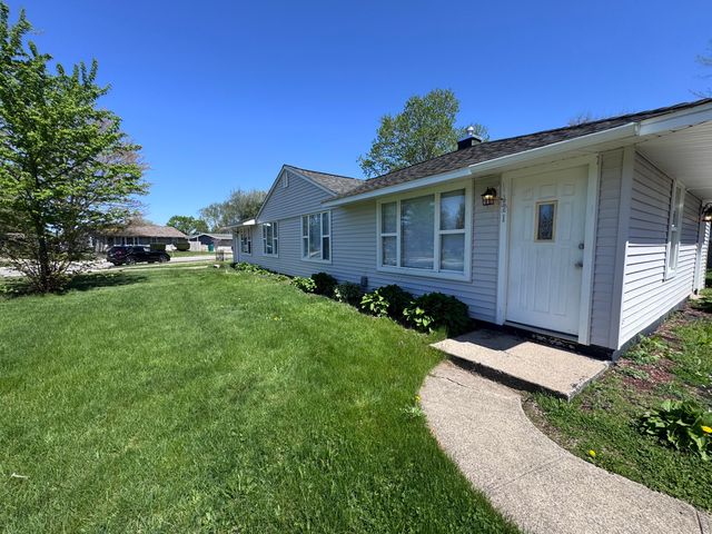 121-123 Parkview Avenue, La Porte, IN 46350