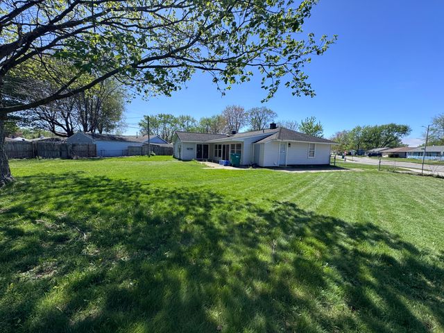 121-123 Parkview Avenue, La Porte, IN 46350