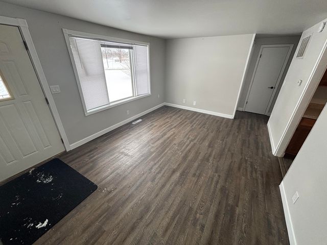 121-123 Parkview Avenue, La Porte, IN 46350