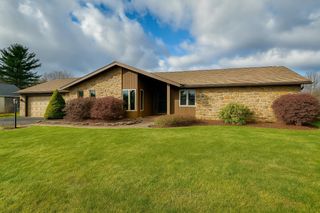 10 Camels Hump Drive, Barre Town, VT 05641