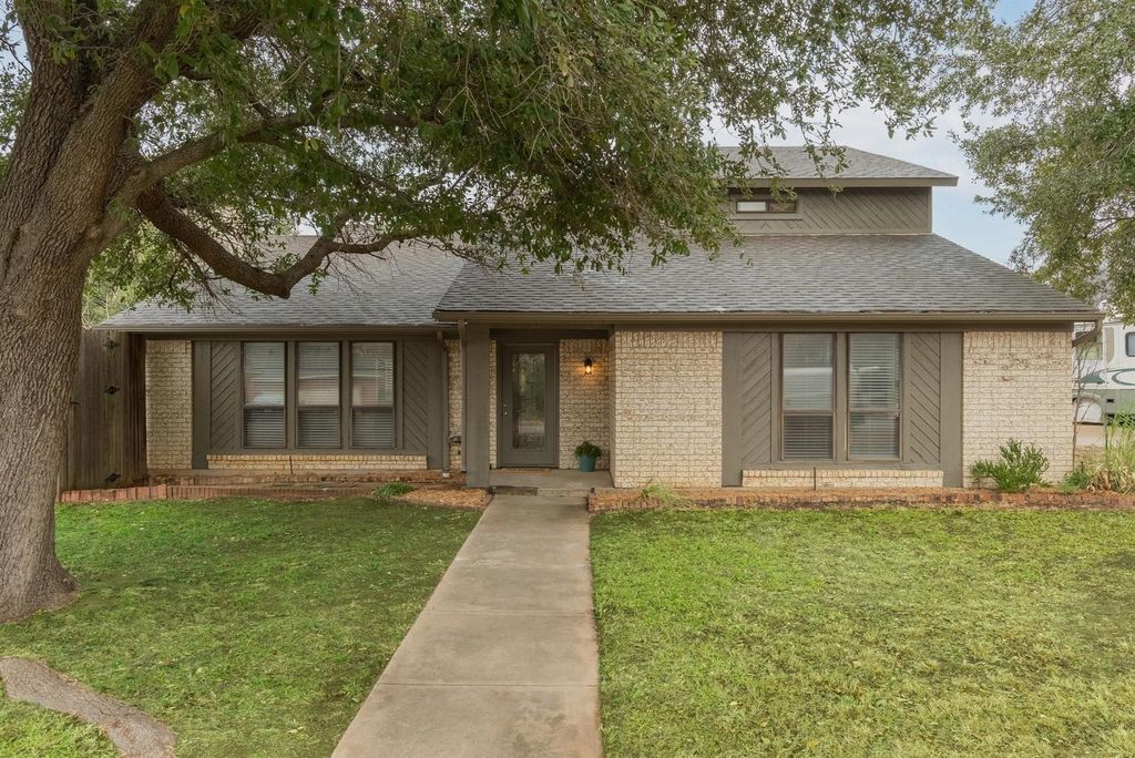 4605 Bayonne Court, Arlington, TX 76016