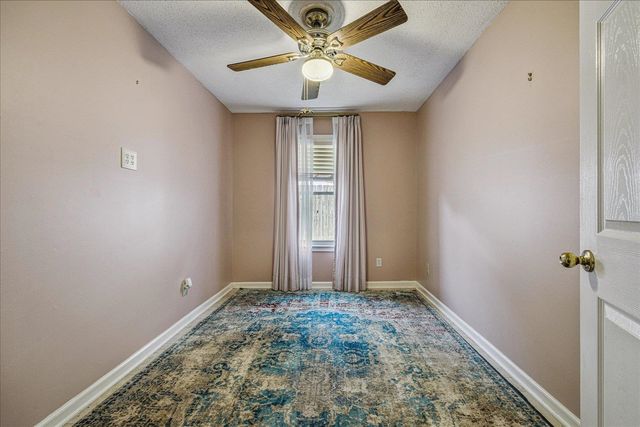 3301 SYCAMORE VIEW RD, Bartlett, TN 38134