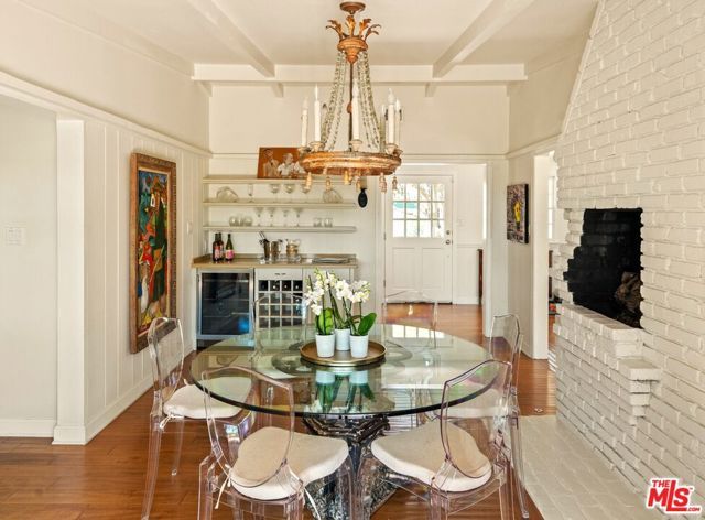 2224 Linda Flora Drive, Los Angeles, CA 90077