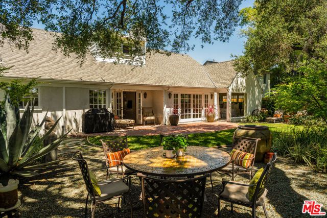 2224 Linda Flora Drive, Los Angeles, CA 90077