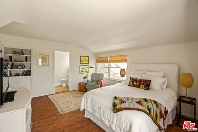 2224 Linda Flora Drive, Los Angeles, CA 90077