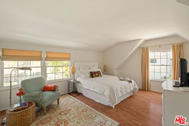 2224 Linda Flora Drive, Los Angeles, CA 90077