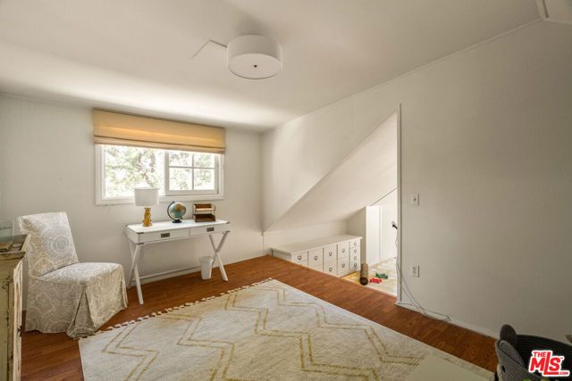 2224 Linda Flora Drive, Los Angeles, CA 90077