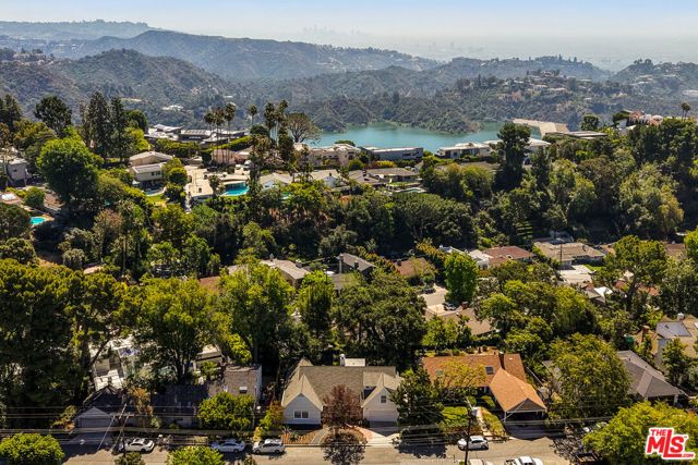 2224 Linda Flora Drive, Los Angeles, CA 90077