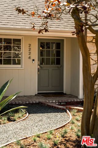 2224 Linda Flora Drive, Los Angeles, CA 90077