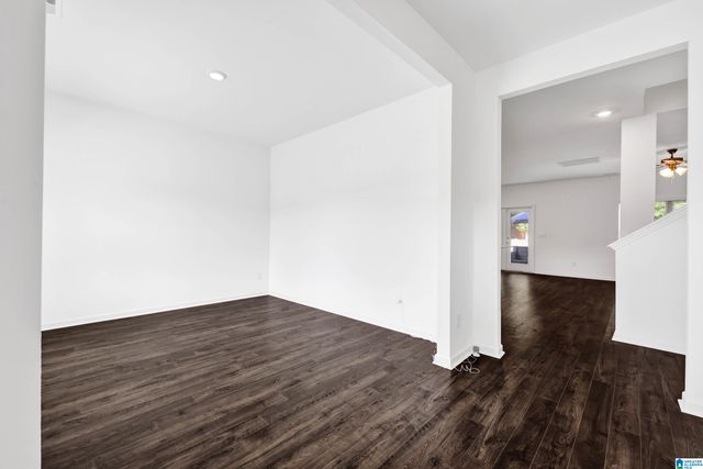 824 VALLEY CIRCLE, Leeds, AL 35094