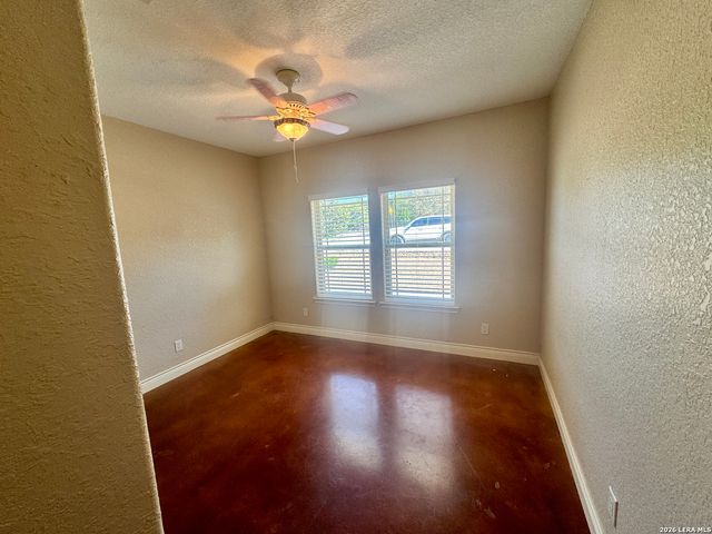 1351 Heritage HL, Canyon Lake, TX 78133