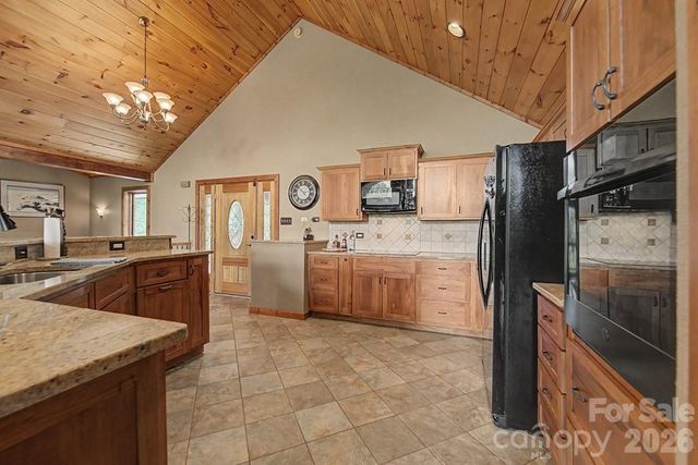 346 Torwood Lane, Whittier, NC 28789