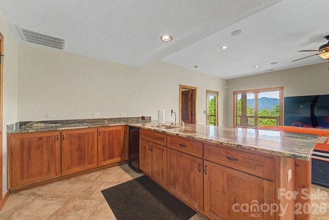 346 Torwood Lane, Whittier, NC 28789