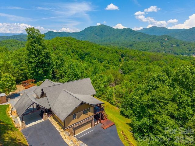 346 Torwood Lane, Whittier, NC 28789