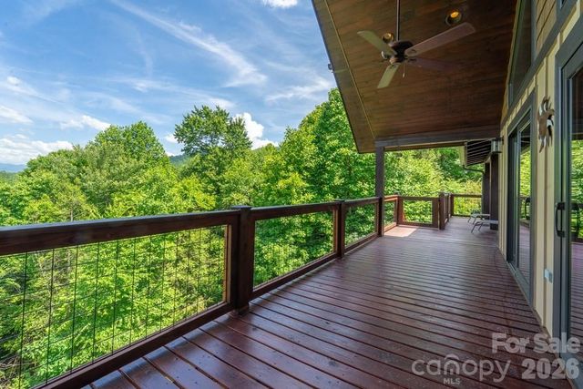 346 Torwood Lane, Whittier, NC 28789