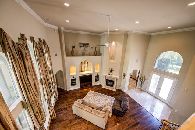 101 Boisenberry Drive, Garland, TX 75044