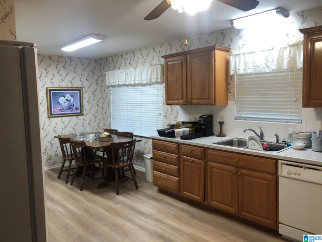 815 S MONTEZ DRIVE, Bessemer, AL 35022