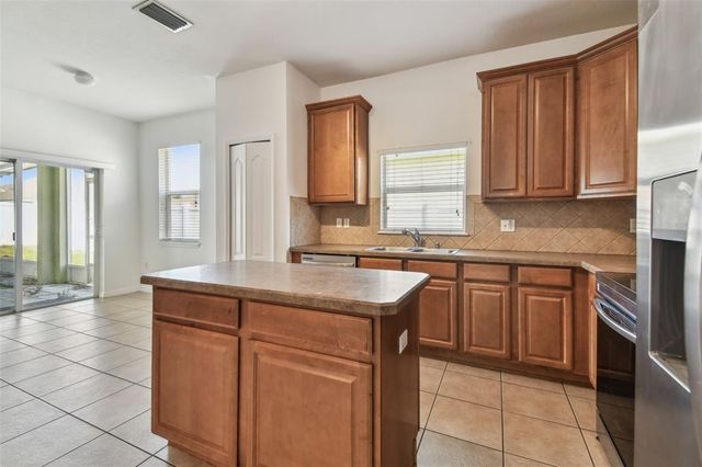 3015 AZALEA BLOSSOM DRIVE, Plant City, FL 33567