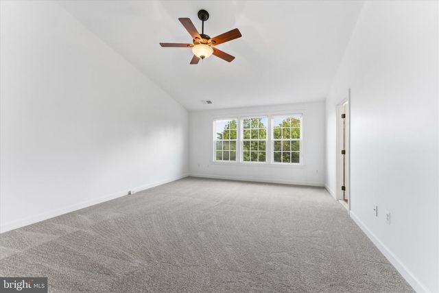 25263 BEACH PL, Chantilly, VA 20152