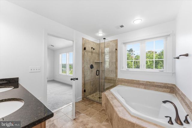 25263 BEACH PL, Chantilly, VA 20152