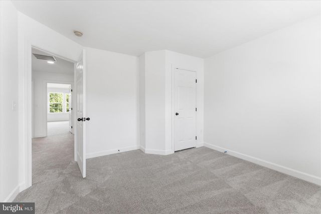 25263 BEACH PL, Chantilly, VA 20152