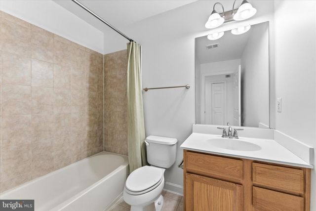 25263 BEACH PL, Chantilly, VA 20152