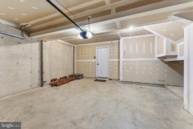 25263 BEACH PL, Chantilly, VA 20152