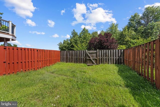 25263 BEACH PL, Chantilly, VA 20152