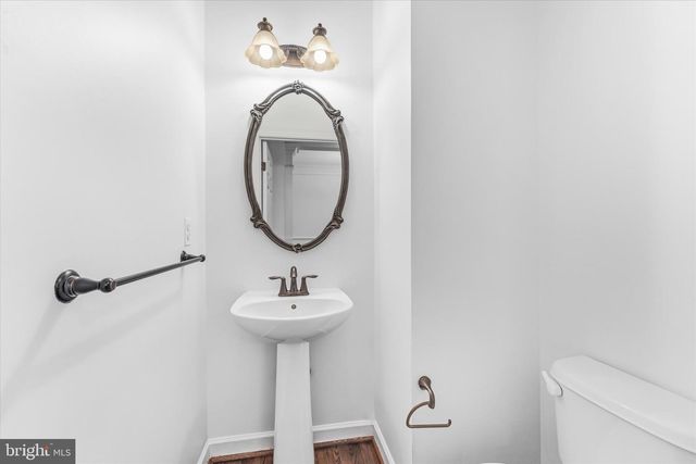 25263 BEACH PL, Chantilly, VA 20152