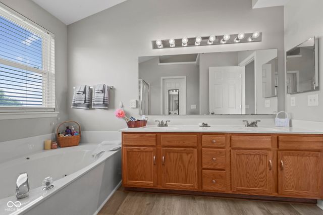 314 Fairfax Lane, Greenwood, IN 46142