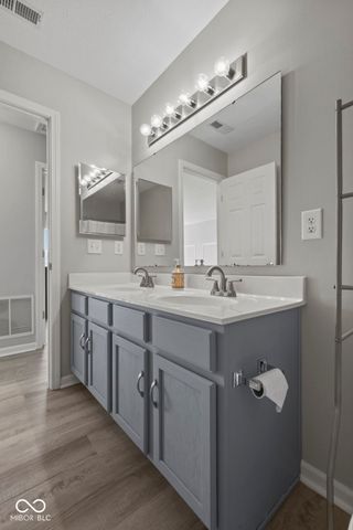 314 Fairfax Lane, Greenwood, IN 46142